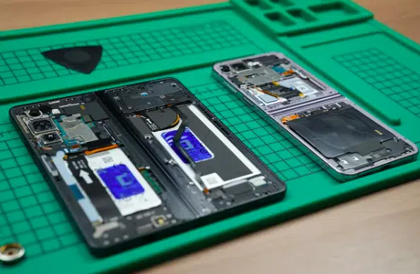 Samsung adds foldable phones to its self-repair program