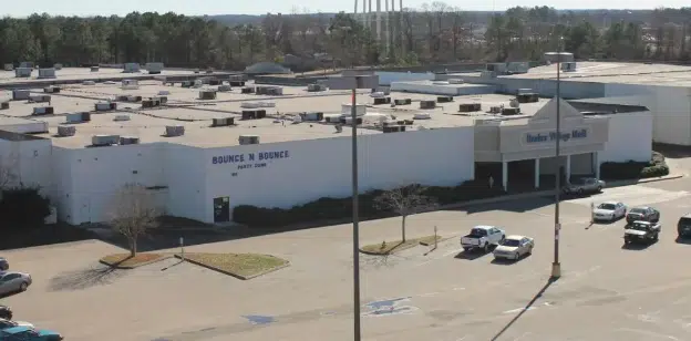 1 sought after victim strangled, robbed in parking lot at defunct mall, Roanoke Rapids police say