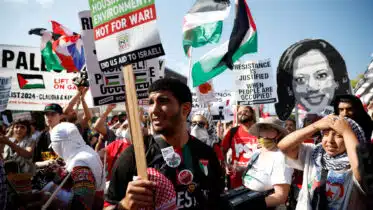 ‘Not Interested in Talking’: Media-Shy Anti-Israel Protesters Descend on Democratic Convention | National Review